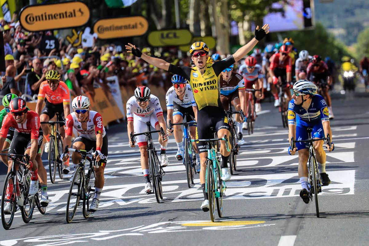 ツール・ド・フランス2019第10ステージで優勝したワウト・ファンアールト（ベルギー、チーム・ユンボ・ヴィスマ）